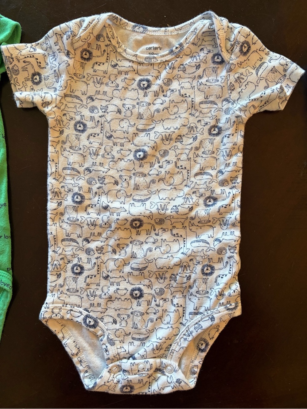 Carter’s Bodysuit Bundle 18 month - Picture 4 of 5